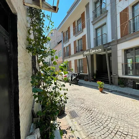 Lina Oldcity מלון