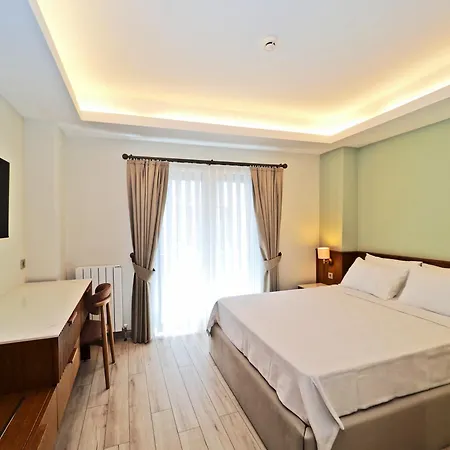 Ξενοδοχείο Lina Oldcity 3*